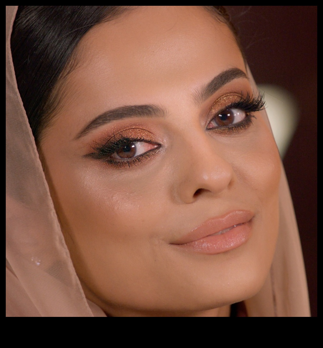 من النهار إلى الليل: تعديل أنماط البرونزر لتناسب أي مناسبة