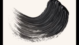 بيوند بلاك: ألوان ماسكارا نابضة بالحياة لتأثير رموش مميز